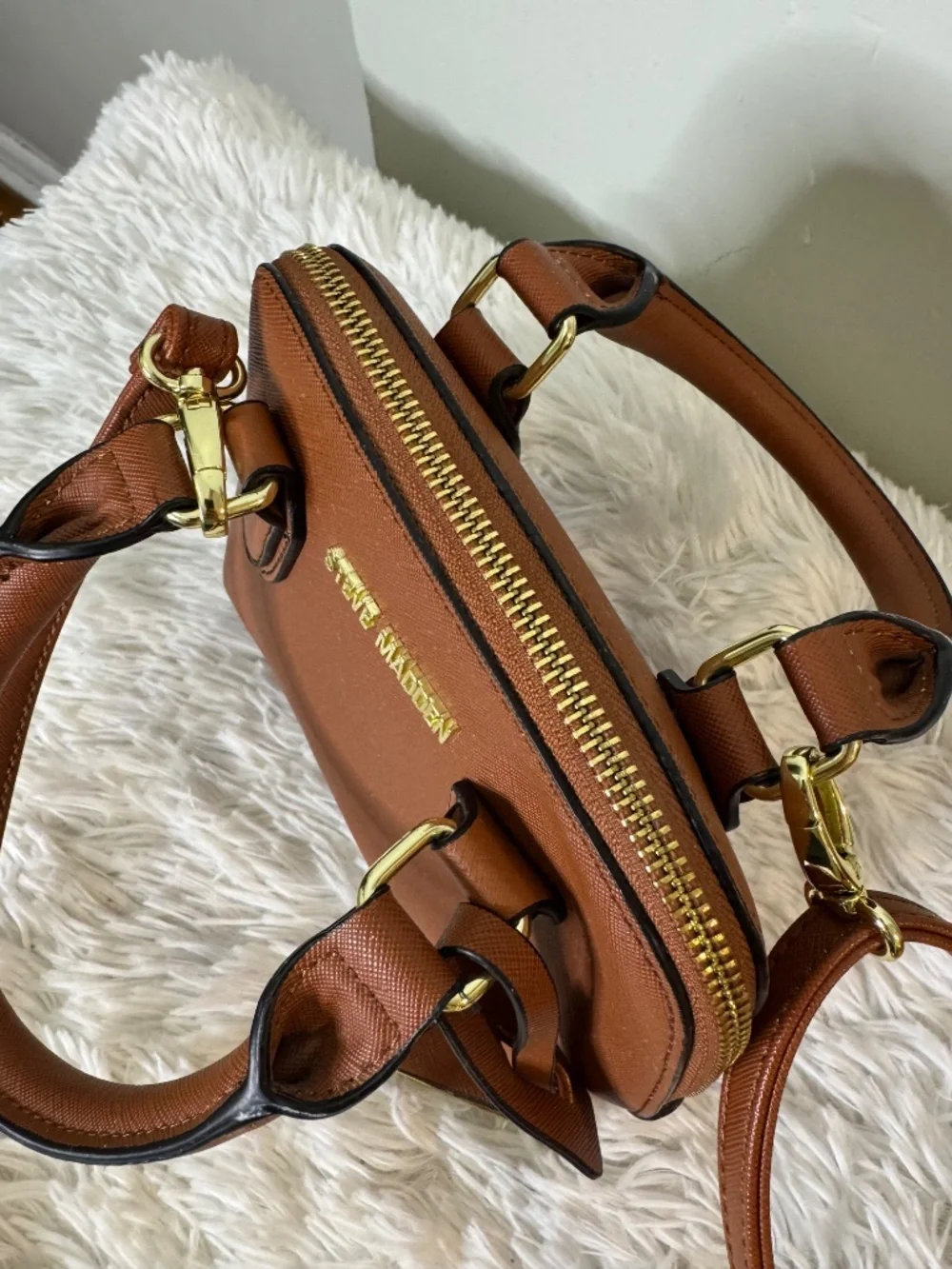 Steve Madden Small Brown Satchel Crossbody Bag with Detachable Strap.